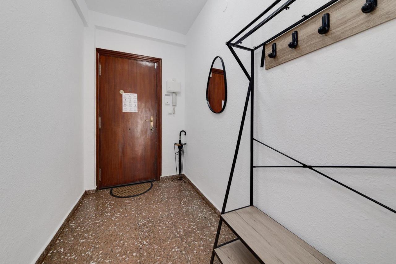 Comfortable Apartment With Wi-Fi Alicante Dış mekan fotoğraf