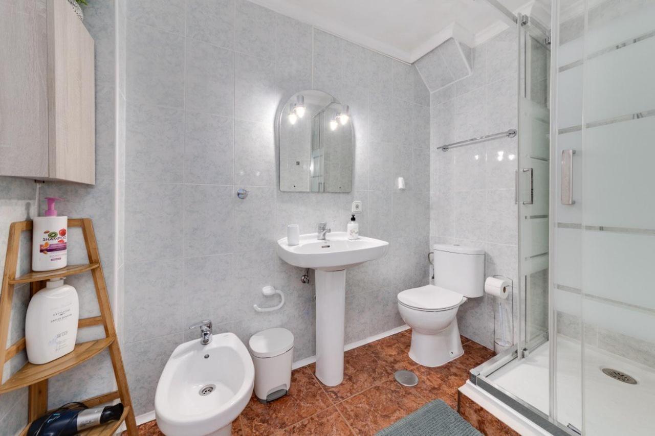 Comfortable Apartment With Wi-Fi Alicante Dış mekan fotoğraf